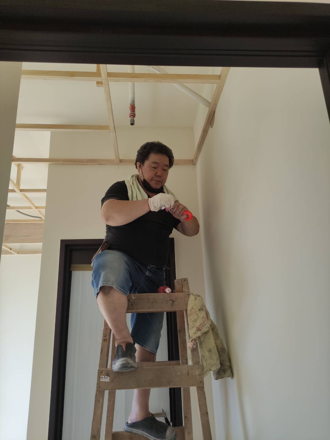 小宅裝潢|泰山施工|洋洋室內設計-1